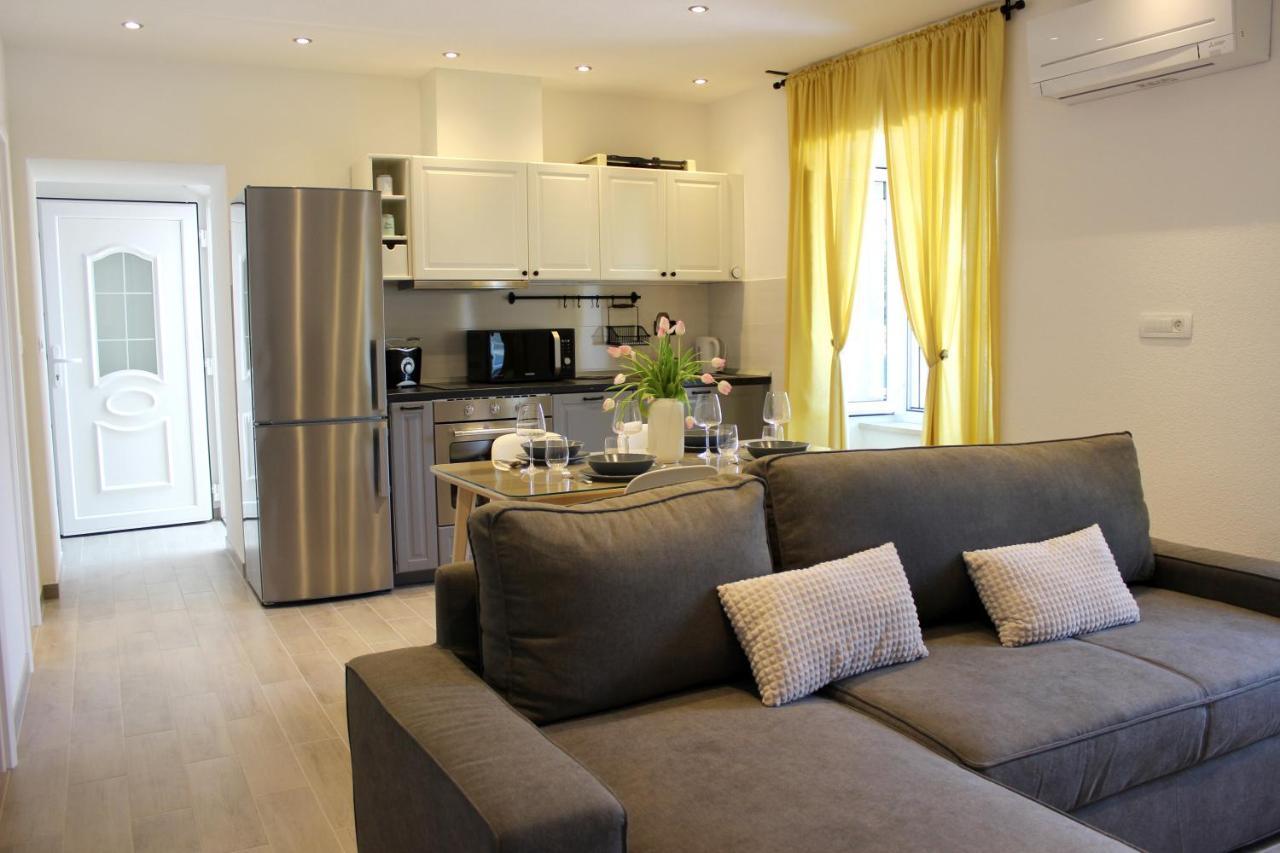 The View Apartment Pucisca Ngoại thất bức ảnh