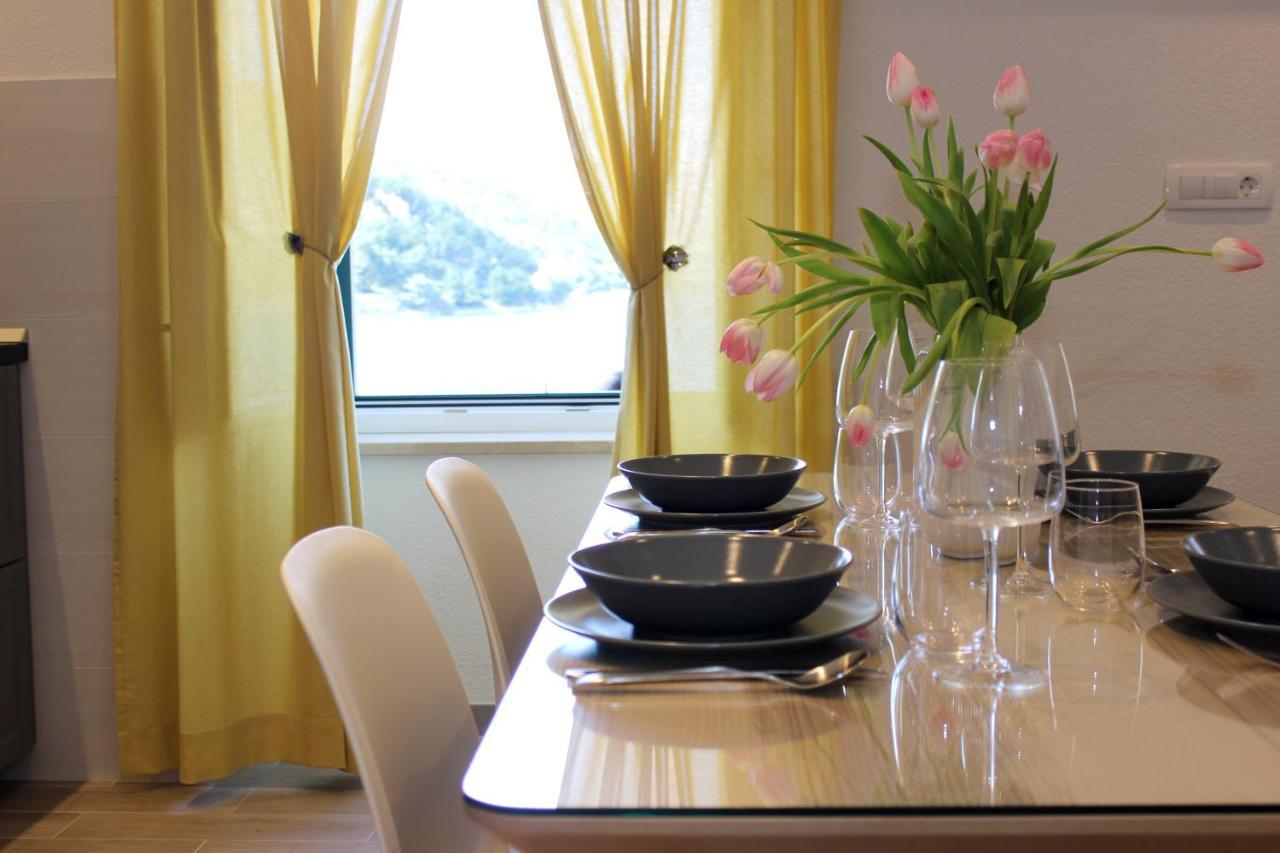The View Apartment Pucisca Ngoại thất bức ảnh