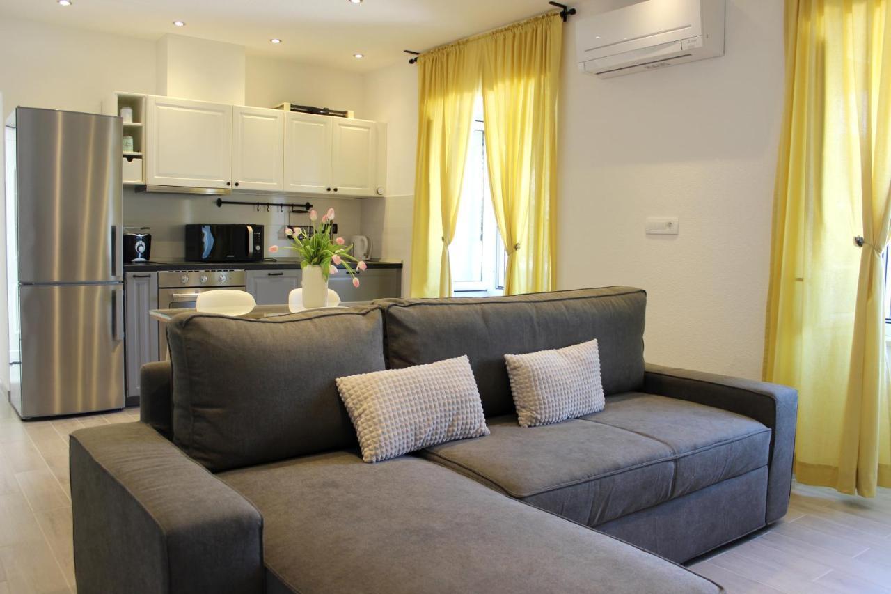 The View Apartment Pucisca Ngoại thất bức ảnh