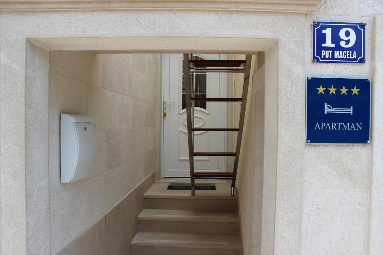 The View Apartment Pucisca Ngoại thất bức ảnh